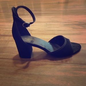 Ann Taylor classic black heals